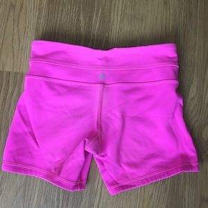 Lululemon reversible bike volleyball shorts
